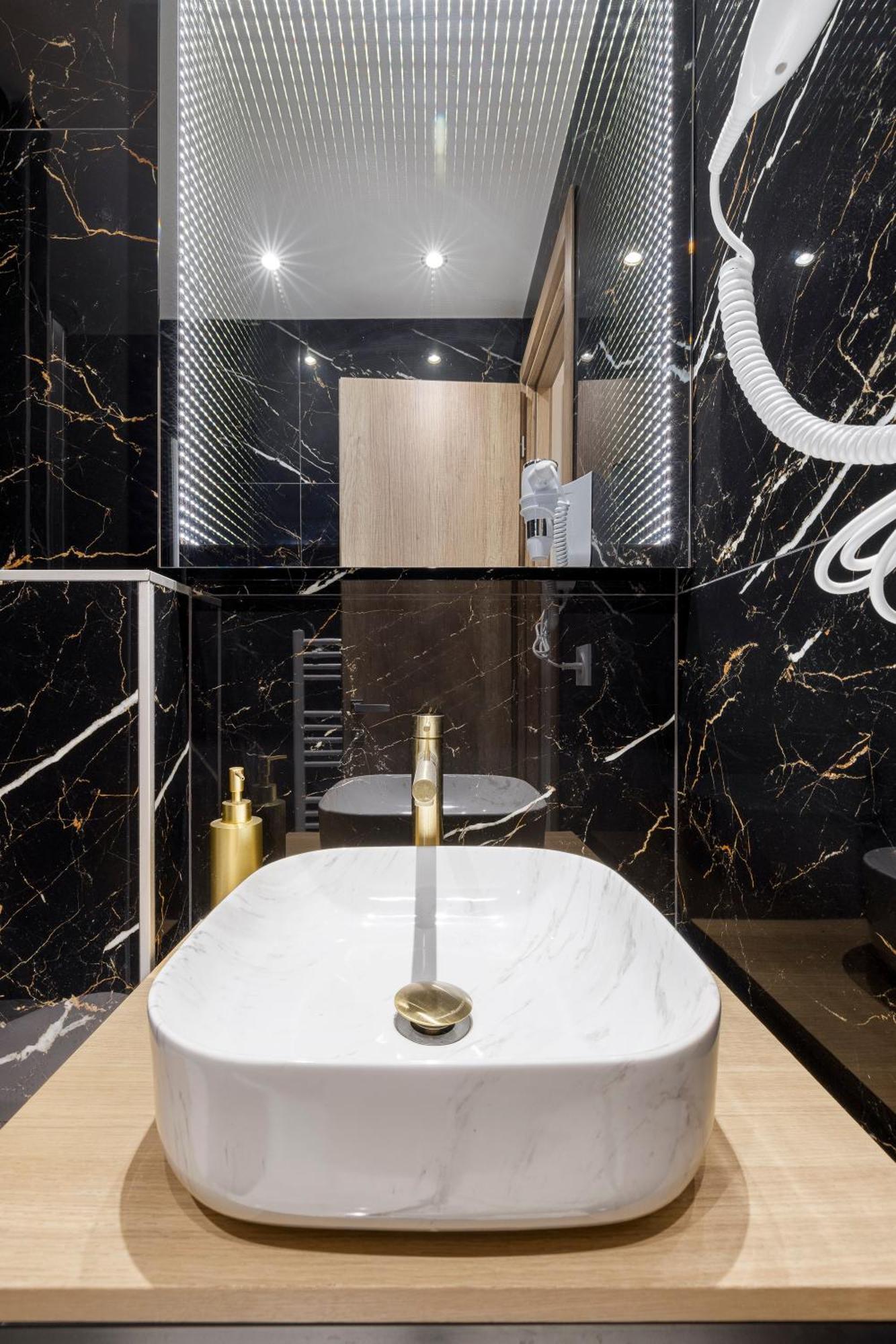Nice Renting - 6France - Suite Luxe & Confort Bord De Mer Massena Екстер'єр фото